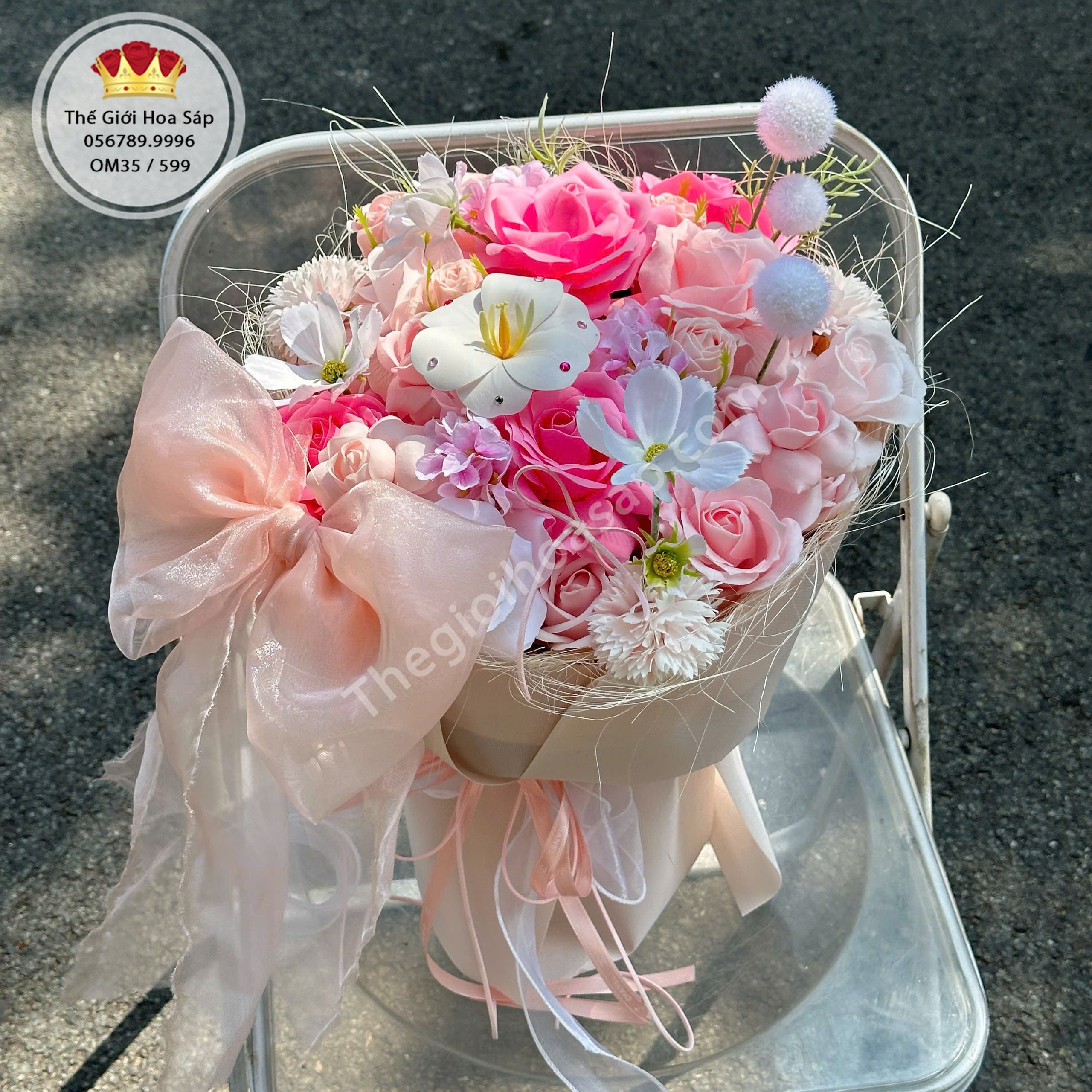 Bó Hoa Hồng Style Garden Mộng Mơ – Bó Hoa Sáp Đẹp, Ngọt Ngào Và Lãng Mạn- hoa sáp thơm 3 Bó Hoa Hồng Style Garden Mộng Mơ – Bó Hoa Sáp Đẹp, Ngọt Ngào Và Lãng Mạn- hoa sáp thơm 2