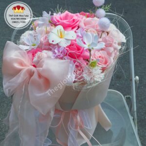 Bó Hoa Hồng Style Garden Mộng Mơ – Bó Hoa Sáp Đẹp, Ngọt Ngào Và Lãng Mạn- hoa sáp thơm 13 Bó Hoa Hồng Style Garden Mộng Mơ – Bó Hoa Sáp Đẹp, Ngọt Ngào Và Lãng Mạn- hoa sáp thơm 12